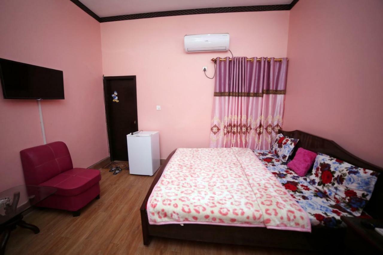 קראצ'י Season Inn מראה חיצוני תמונה